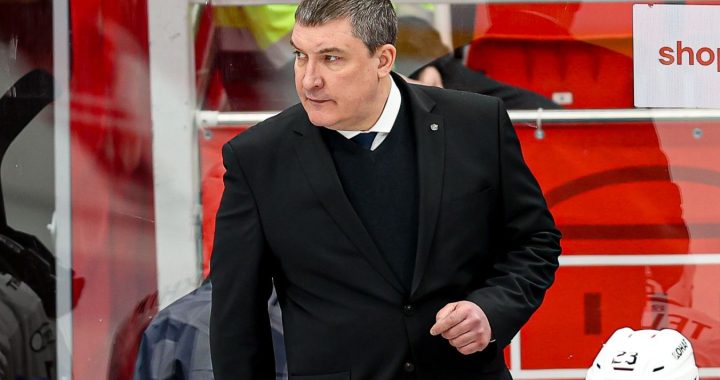 Анвар Гатиятулин назвал специалистов, которые войдут в его тренерский штаб в «Ак Барсе»
