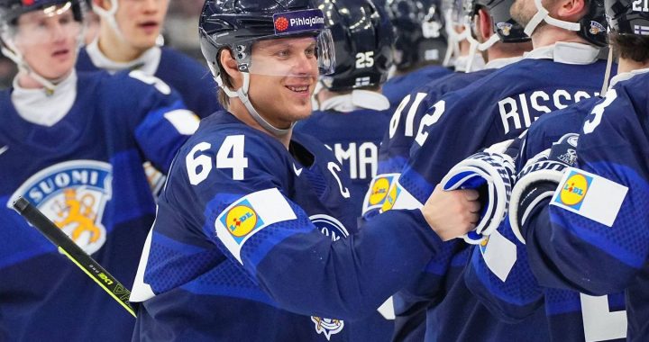 Капитан сборной Финляндии Гранлунд дисквалифицирован на один матч за удар клюшкой в лицо