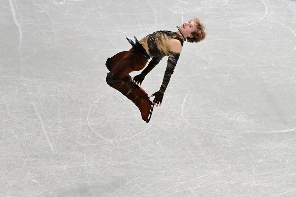 Малинин исполнил каскад из двух четверных акселей: видео