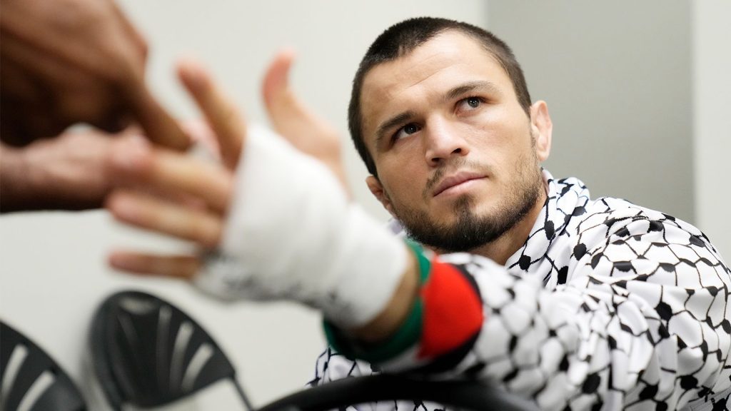 Умар Нурмагомедов показал подготовку к бою против Фигередо: «Ради великой цели»