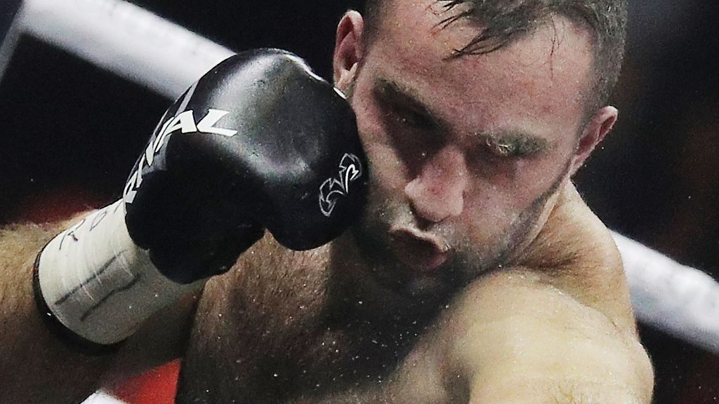 Гассиев — о бое с Пулевым: «Слезы накатились, как после Лебедева. В других чемпионских боях такого не было»