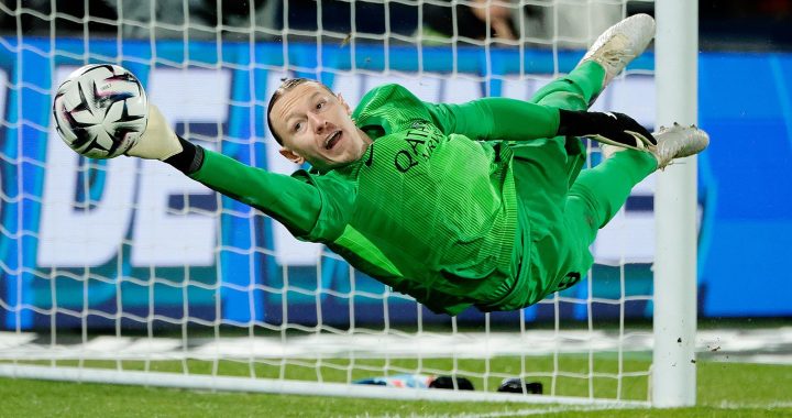 Вратарь «Фламенго» — после поражения «ПСЖ»: «Я должен поздравить Сафонова — он отлично справился»