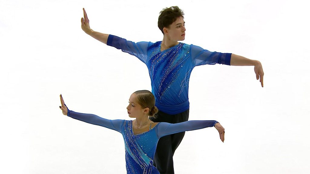 Российская пара впервые в истории фигурного катания сделала каскад из трех тройных прыжков