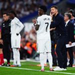 Алонсо поддержал болельщиков, освиставших Винисиуса во время матча Ла Лиги