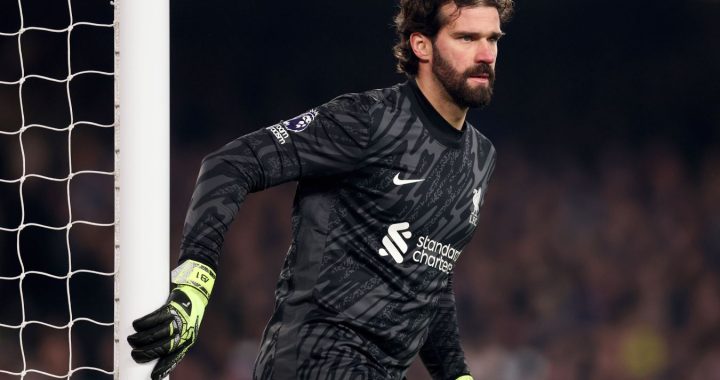 «Это будет приватно». Алисон — о разговоре с Салахом после его слов про «Ливерпуль»