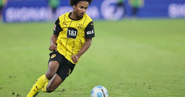 Карим Адейеми негативно отреагировал на замену в матче и будет наказан штрафом — Sky Sport