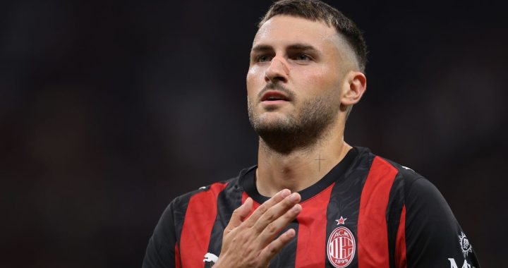 Нападающий «Милана» Хименес перенесёт операцию на лодыжке