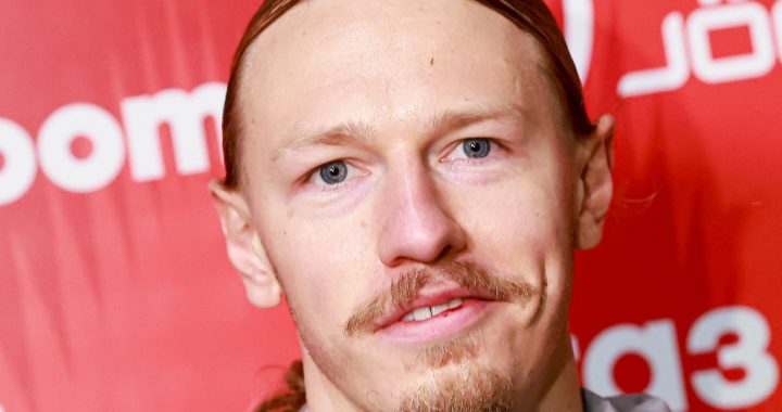 Орлов: у Матвея Сафонова такая бородка, как у Д’Артаньяна, — французам это нравится