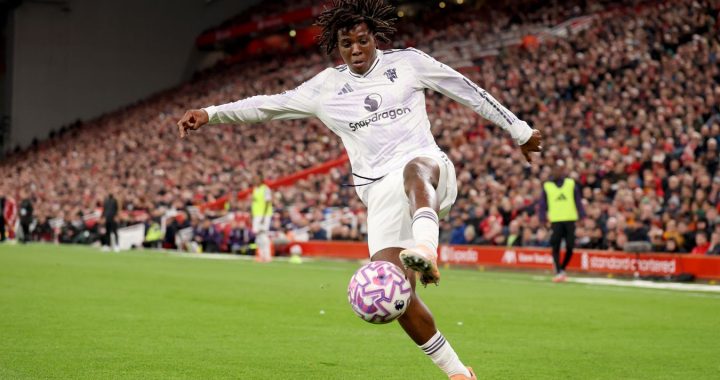 Стали известны имена двух футболистов, которых «МЮ» рассматривает на замену Доргу