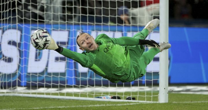 «Столько слёз я сегодня пролила». Жена Сафонова – об игре Матвея в матче с «Фламенго»