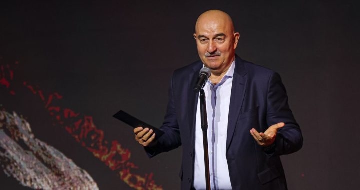 «Возьми свисток и тренируй сам». Черчесов — о ситуациях с оказанием на него давления