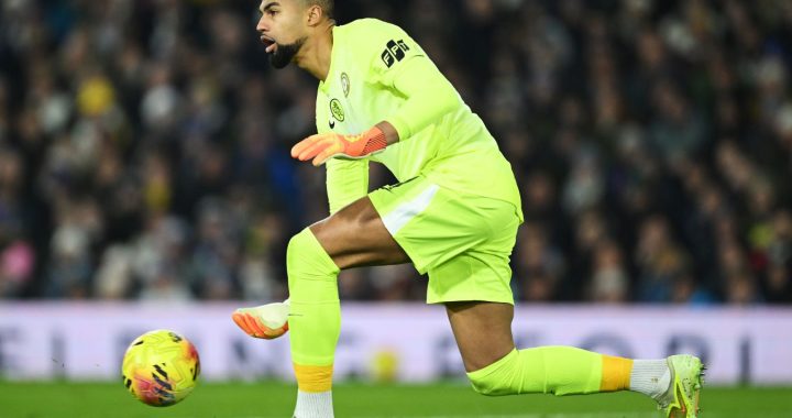 Вратарь «Челси» Роберт Санчес – игрок месяца по мнению фанатов