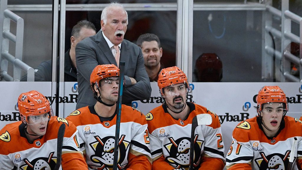 Кенневилль вторым в истории выиграл 1000 матчей как тренер в НХЛ