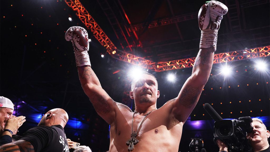 Официально: Усик проведет титульный бой против бывшего кикбоксера Верхувена