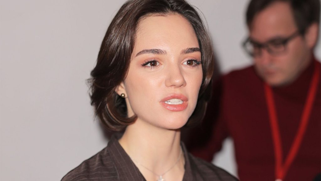 Медведева дала совет Аделии Петросян на ОИ-2026: «В эту грань нужно попадать»