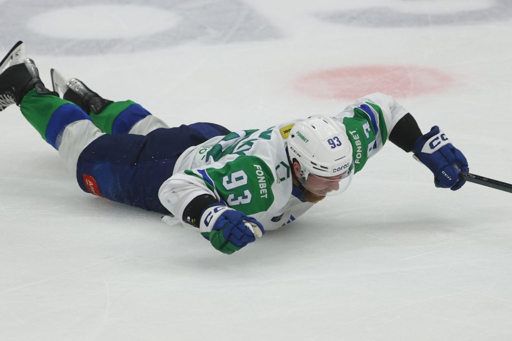 Алексей Василевский из «Салавата» победил в конкурсе «Эффектный буллит» на Матче звёзд КХЛ