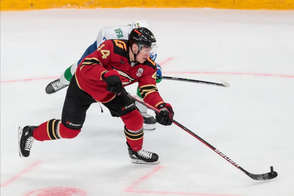 «Дети — это хорошо, но хочется видеть мастерство ребят». Шарипзянов — о конкурсе буллитов