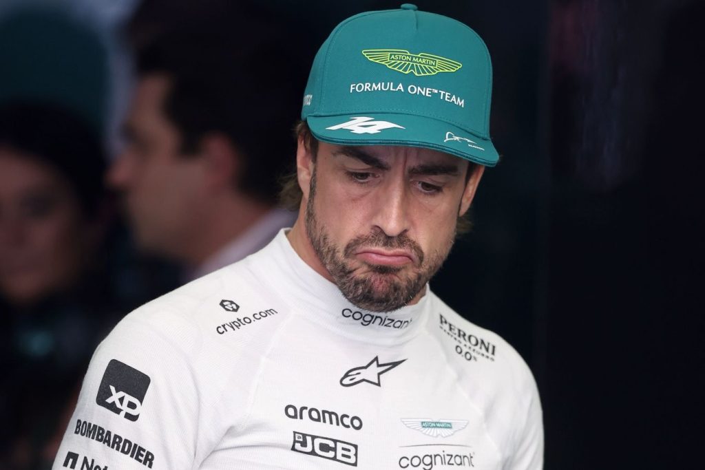 Фернандо Алонсо на грани нервного срыва — Лео Туррини