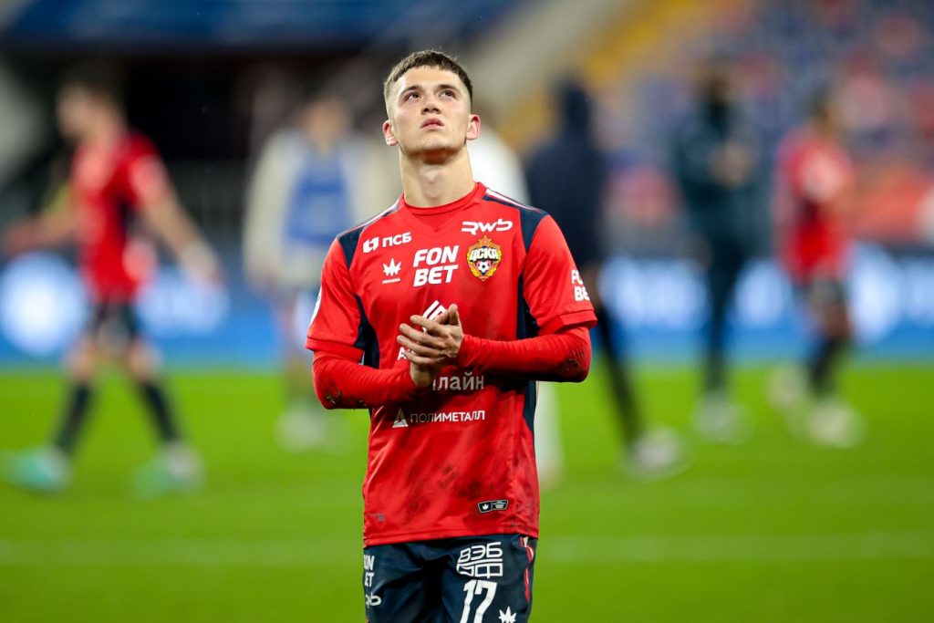 Игрок ЦСКА Глебов: могу говорить, что меня хочет «Барселона», но какой толк?