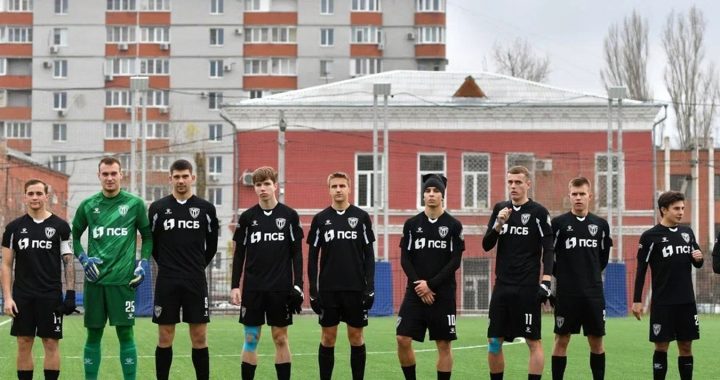 Луганская «Заря» получила лицензии для участия во Второй лиге России