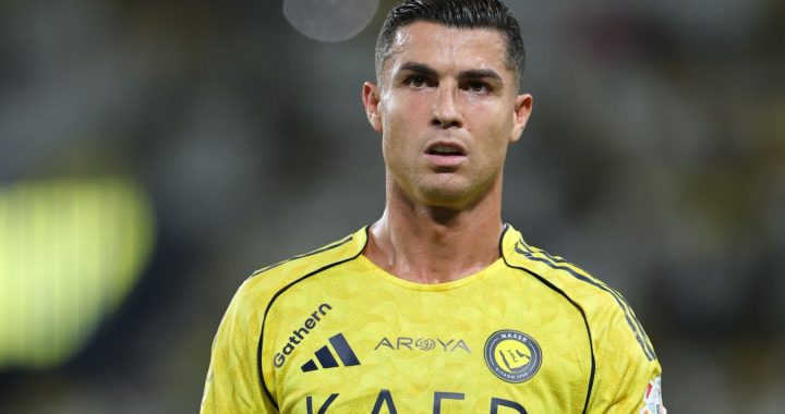 «Он играл со мной, а не наоборот». Фигу — о Криштиану Роналду