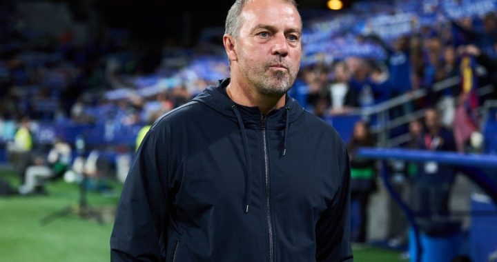 «Я получил жёлтую карточку и её заслужил». Флик — о конфликте с тренером «Вильярреала»