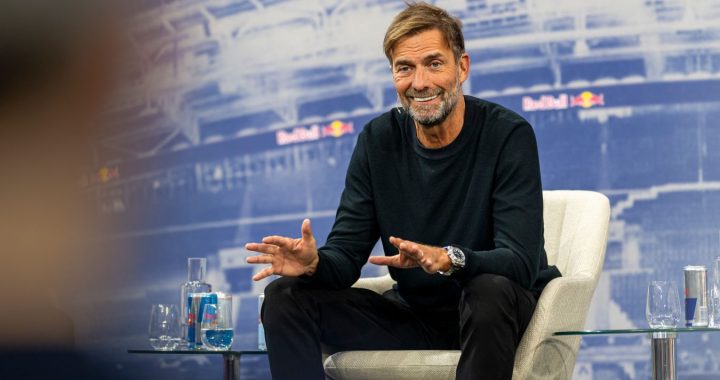 Юрген Клопп отказывается от работы в Англии, несмотря на интерес «Ман Юнайтед» и «Челси»