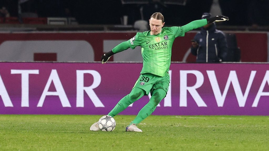 Сафонов выйдет в стартовом составе «ПСЖ» в матче с «Челси»