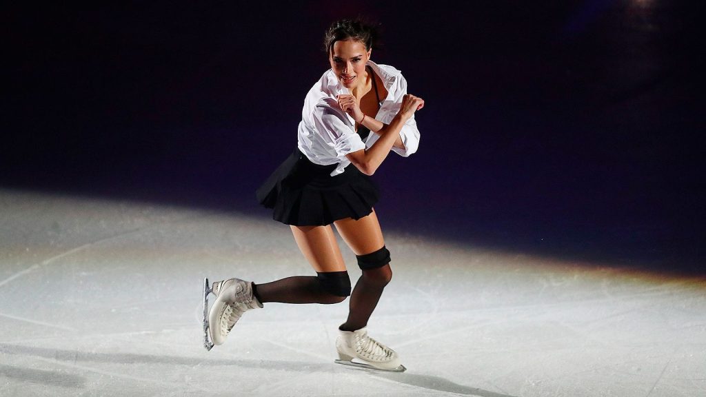 Загитова заняла 5-е место в голосовании за звание лучшего фигуриста России XXI века. Победил Плющенко