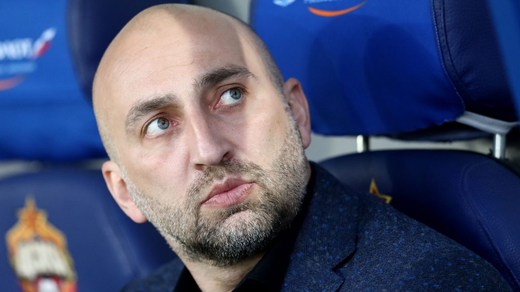 Адиев останется на посту главного тренера «Крыльев Советов», несмотря на переговоры с «Актобе»