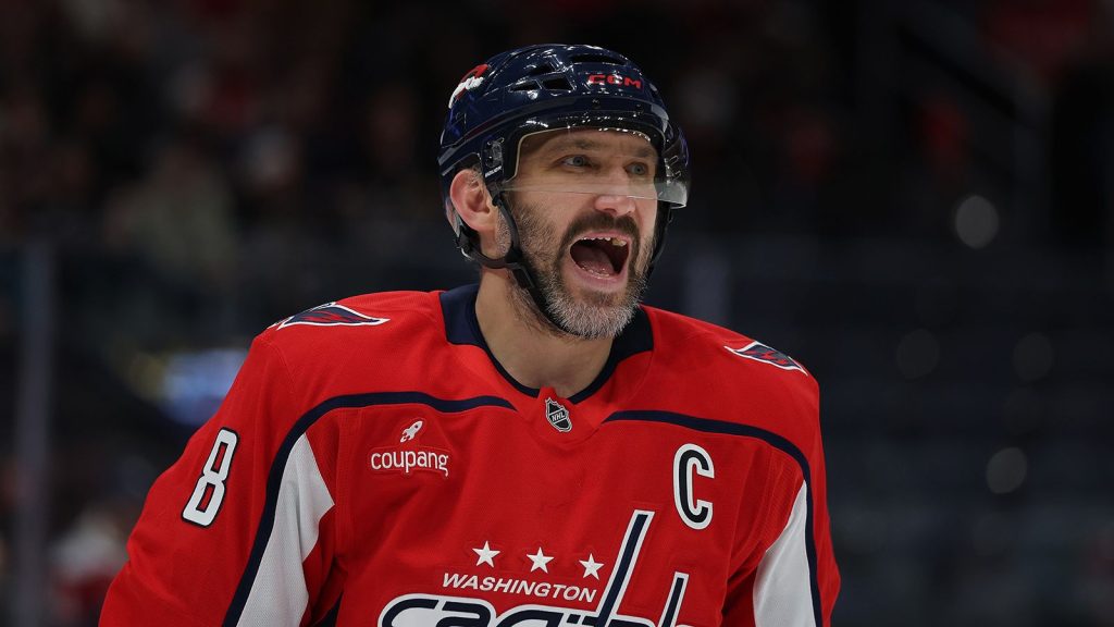 Овечкин сократил отставание от рекорда Гретцки по голам в НХЛ с учетом плей-офф до 15 шайб