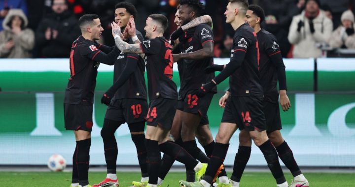 «Фрайбург» — «Байер»: прямая видеотрансляция матча Бундеслиги начнётся в 17:30