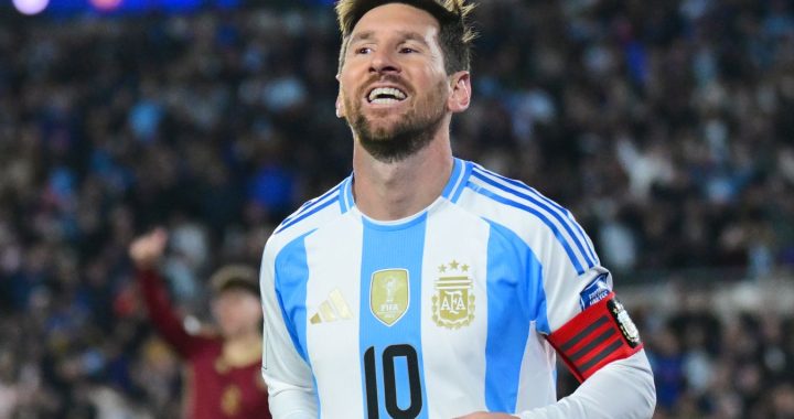 Главный тренер Аргентины прокомментировал ситуацию с участием Лионеля Месси в ЧМ-2026