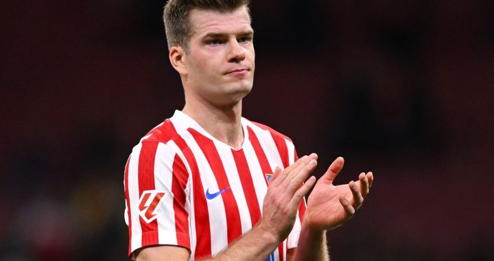 Игрок «Хетафе» схватил Сёрлота за пах во время матча Ла Лиги и получил красную карточку