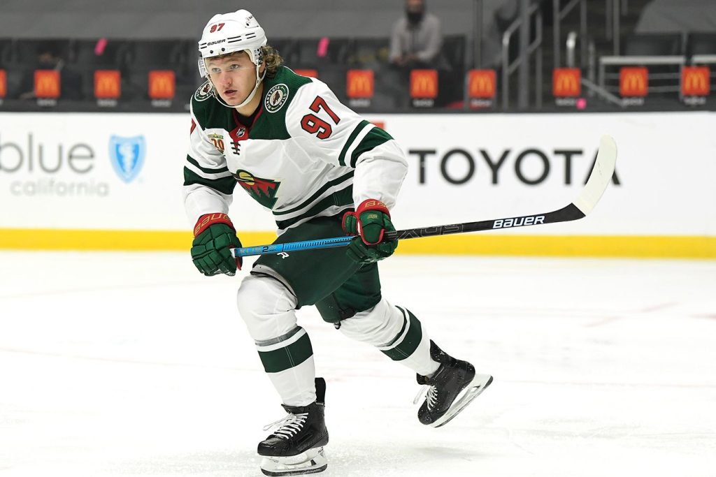 Шайба Капризова не спасла «Миннесоту» от поражения в матче с «Бостоном»