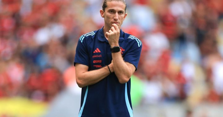 Стала известна возможная причина увольнения Филипе Луиса из «Фламенго» — UOL