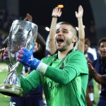 Во Франции назвали клуб АПЛ, в который может перейти конкурент Сафонова Шевалье летом