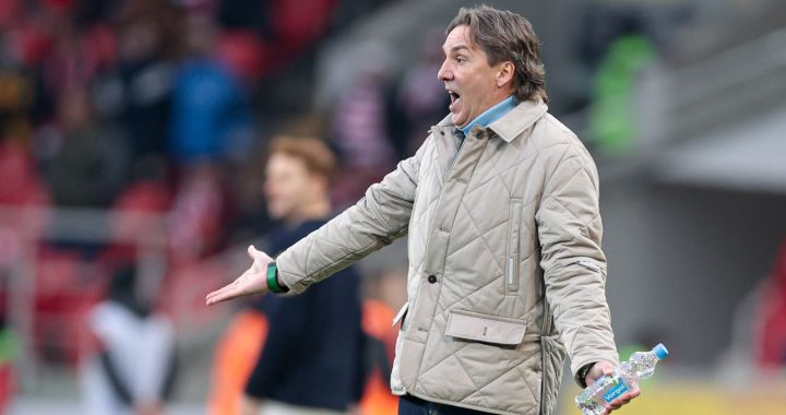 Юран выделил одного из лучших полузащитников России