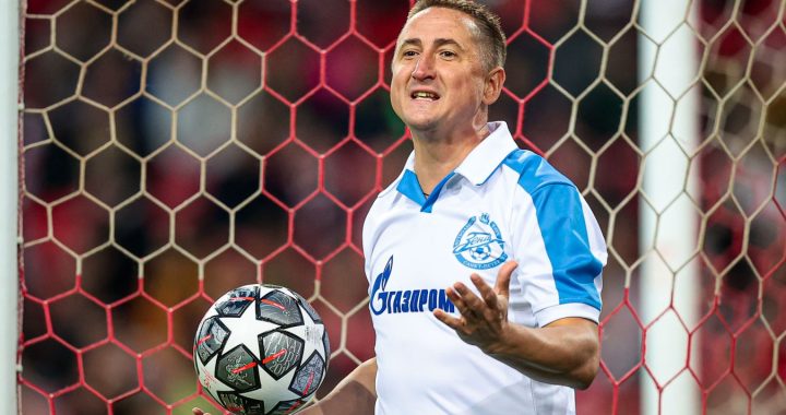 «Зачем в сборной 30-40 человек?» Быстров обвинил Карпина в неуважении к болельщикам