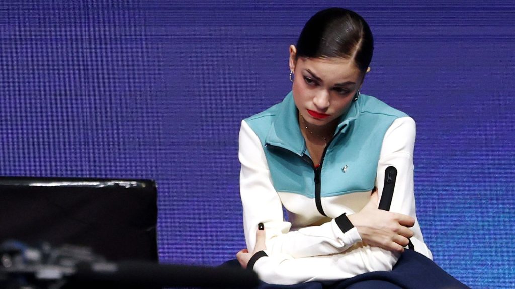 Представитель МИД РФ Захарова ответила фигуристке Петросян: «Зачем покупать у тех, кто тебя дискредитирует?»