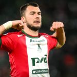 Комличенко о несостоявшемся переходе в «Спартак»: «Предложения были сумасшедшие. Станкович был очень настойчив»