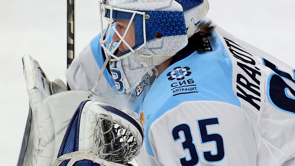 Вратари «Сибири» будут получать одинаковую зарплату в следующем сезоне КХЛ
