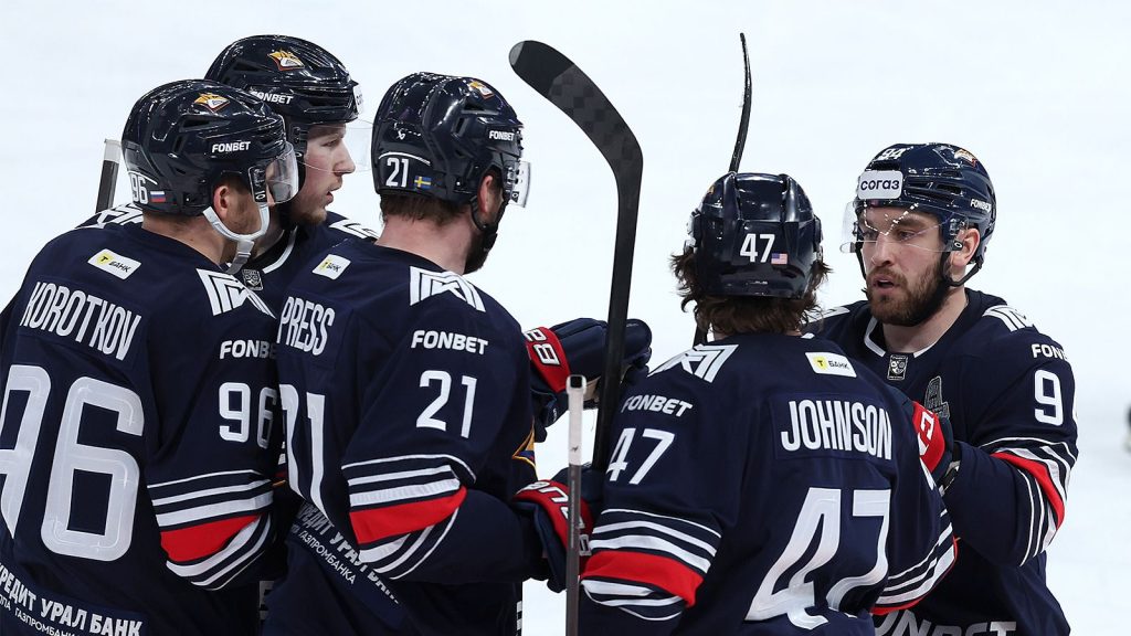 Эксперты оценили шансы «Металлурга» пройти «Ак Барс» в полуфинале Кубка Гагарина