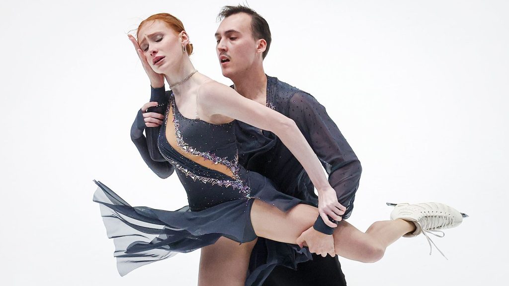 Грицаенко объяснил слова о том, что катается один