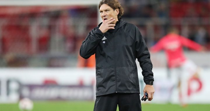 «Кто-то любит рэп с матами, кто-то — рэп без матов». Тренер «Челябинска» Пилипчук — о молодых футболистах