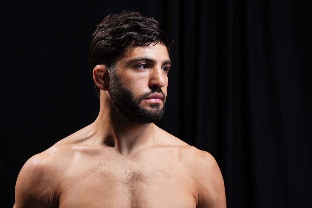 Арман Царукян прокомментировал подъём в рейтинге лучших бойцов UFC