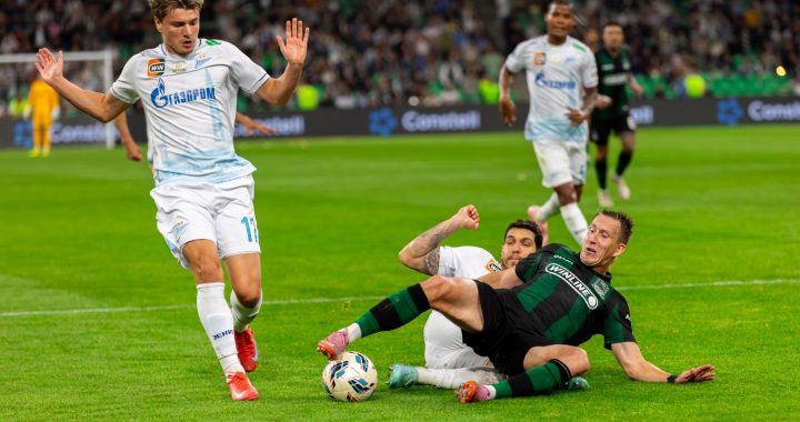 Бубнов заявил, что Мостовому искусственно не дают развиваться в «Зените»