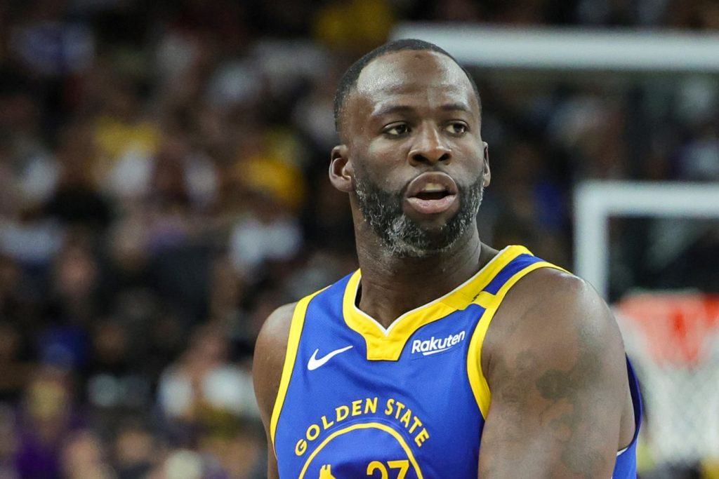 Дрэймонд Грин рассказал детали конфликта с Букером в матче плей-ин, где их обоих удалили