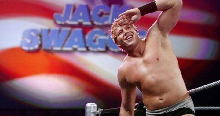 Экс-звезда WWE и AEW послал бывшего работодателя после победы на Power Slap из-за Трампа