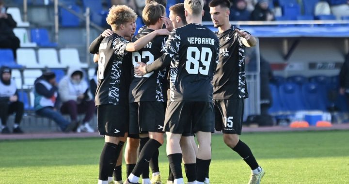 «Факел» на выезде проиграл «Чайке» в матче 29-го тура Первой лиги